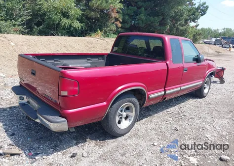 2001 Chevrolet S-10 Ls from USA, damaged, VIN 1GCCS19W618124300